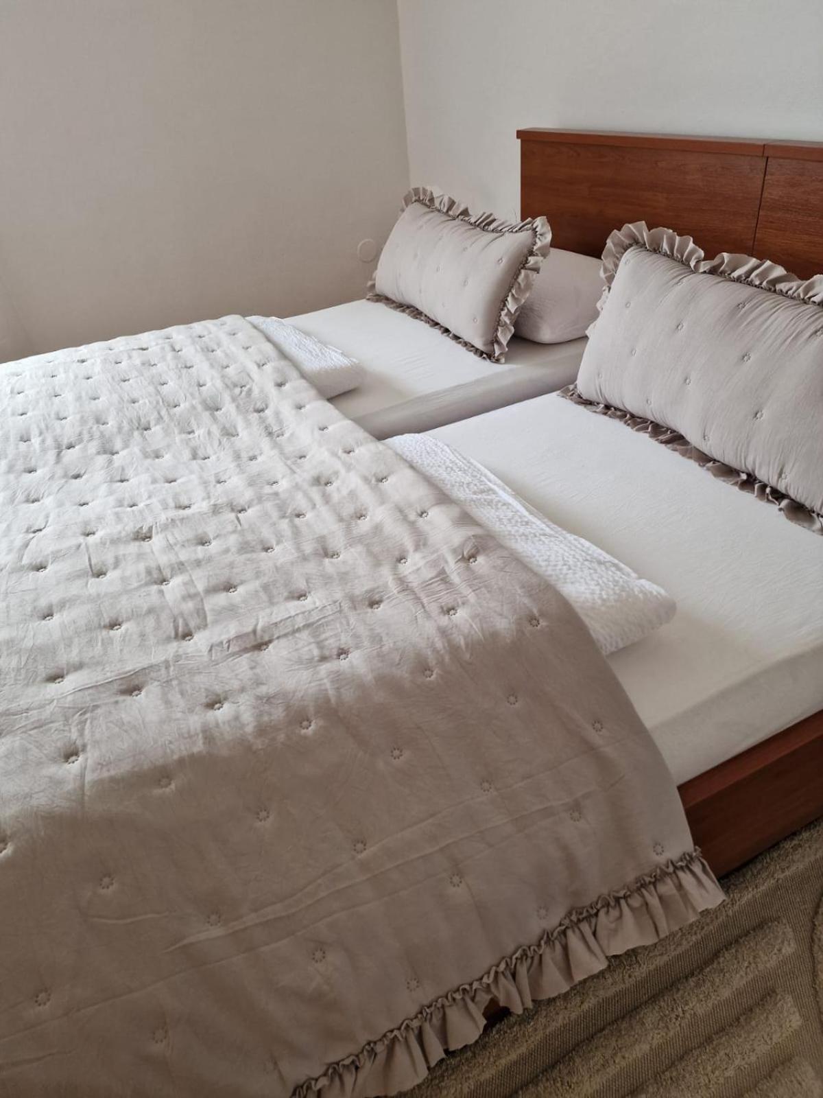 Apartmani Zinda Sukošan Esterno foto