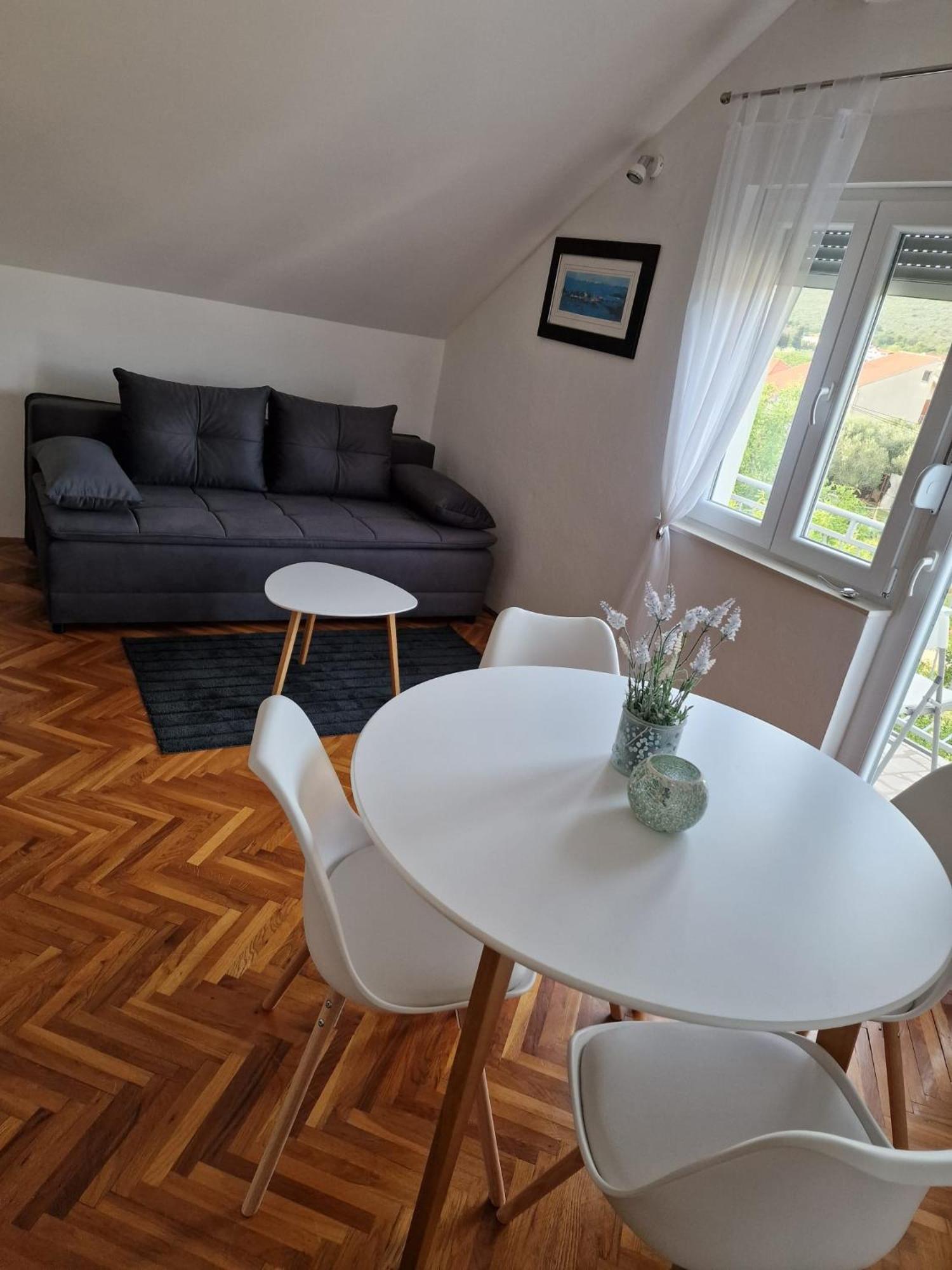 Apartmani Zinda Sukošan Esterno foto