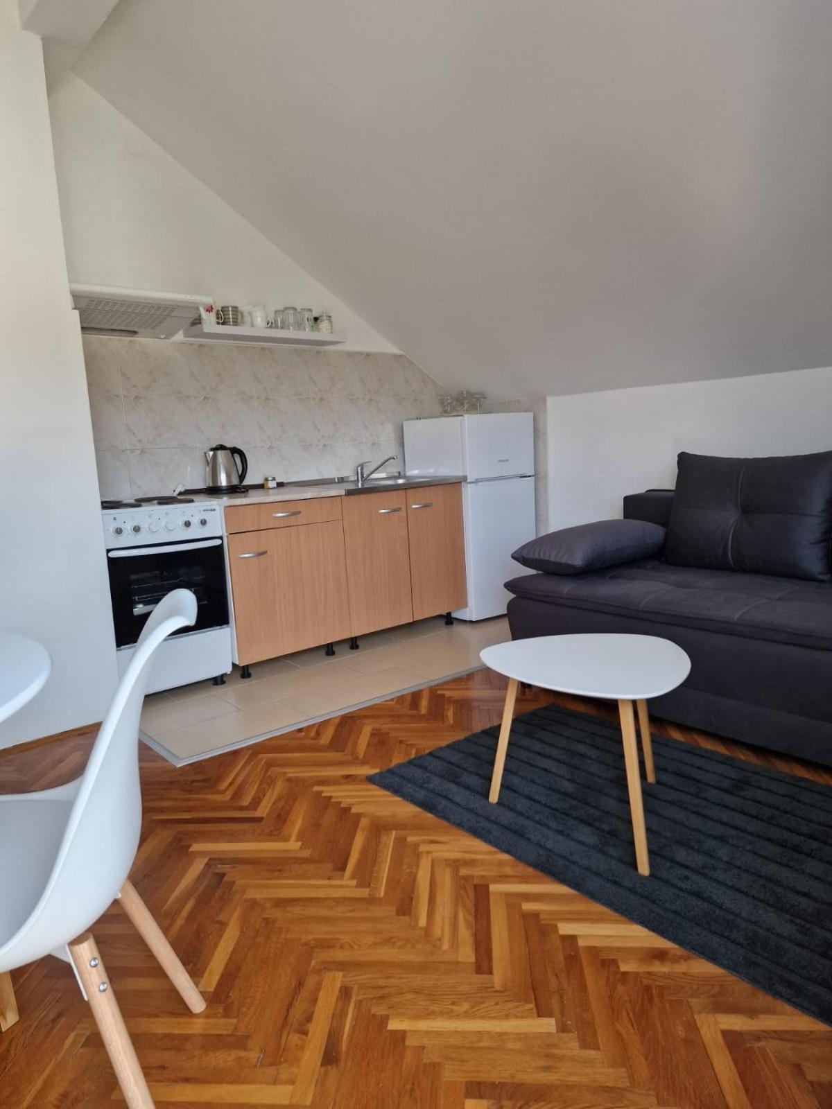 Apartmani Zinda Sukošan Esterno foto